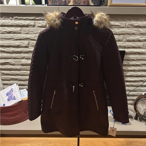Ivanka Trump Womens Winter Wine Color Faux Fur Lined Hood Quilted Parka M NWT - Picture 2 of 16